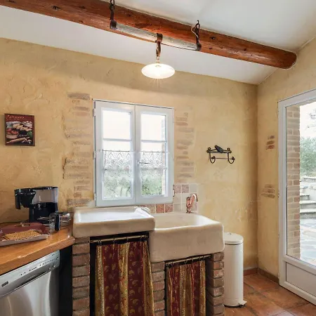 Heritage In With Swimming Pool * Les Mages