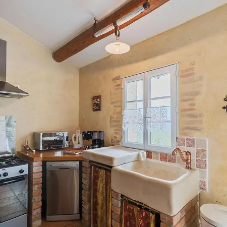 Heritage In With Swimming Pool Villa Les Mages