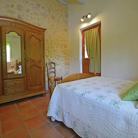 Heritage In With Swimming Pool Les Mages