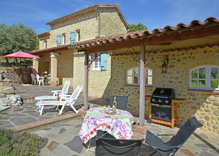 In With Swimming Pool Villa Les Mages